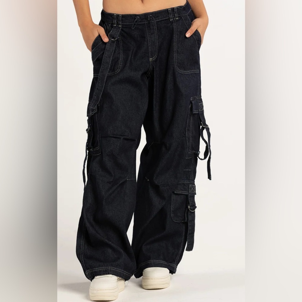 NWT BDG Urban Outfitters Strappy Cargo Pants